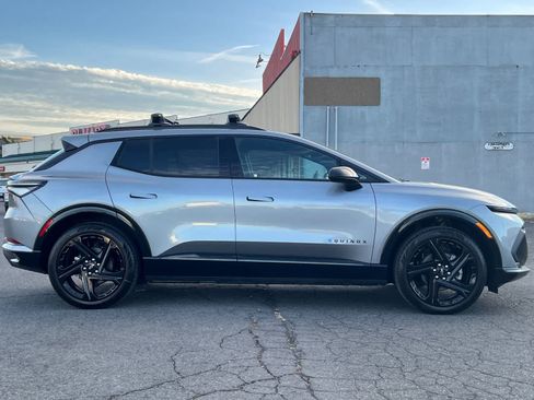 New 2025 Chevrolet Equinox EV RS w/ Convenience Package II image 8