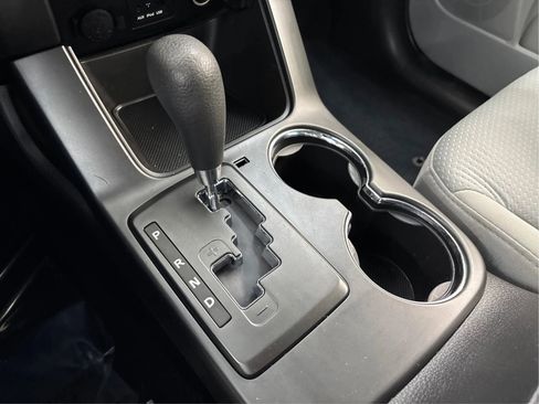 Used 2012 Kia Sorento LX image 41