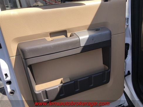 Used 2015 Ford F350 XLT AWD/4WD image 16