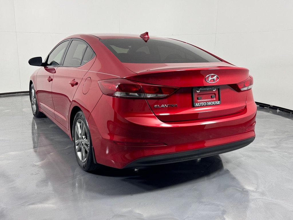 Used 2017 Hyundai Elantra Value Edition w/ Cargo Package FWD image 7