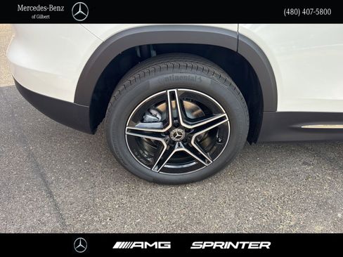 New 2026 Mercedes-Benz GLB 250 image 7