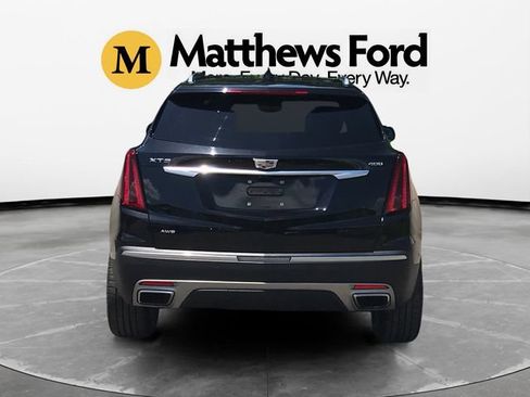 Used 2022 Cadillac XT5 Premium Luxury w/ Technology Package AWD/4WD image 4