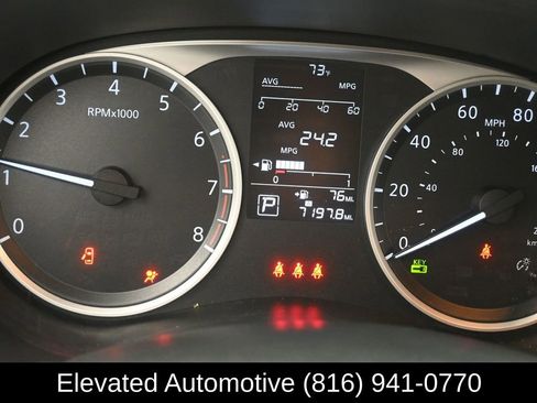 Used 2023 Nissan Kicks S image 8