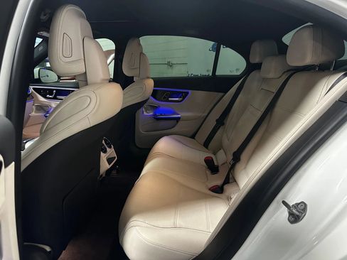 Used 2023 Mercedes-Benz C 300 Sedan image 17