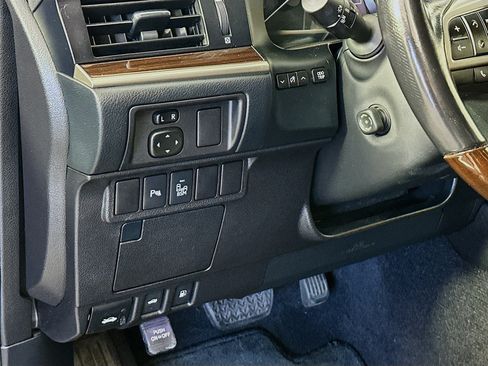 Used 2016 Lexus ES 350 w/ Navigation System Package FWD image 17