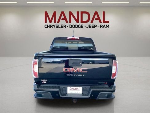 Used 2022 GMC Canyon AT4 image 7
