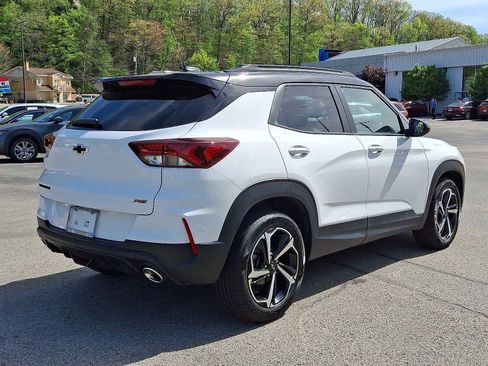Used 2023 Chevrolet TrailBlazer RS w/ Convenience Package FWD image 6