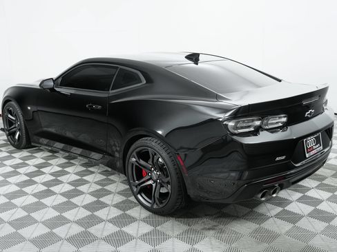 Used 2022 Chevrolet Camaro SS RWD image 61