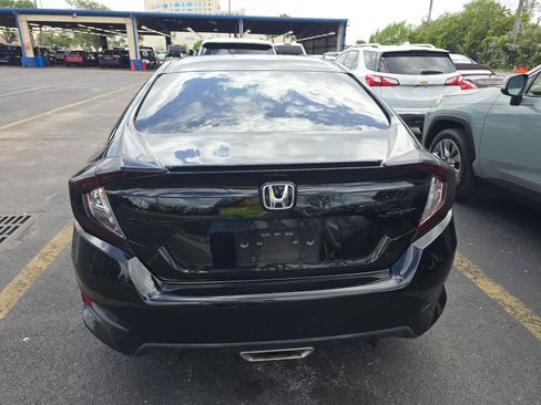 Used 2021 Honda Civic Sport image 7