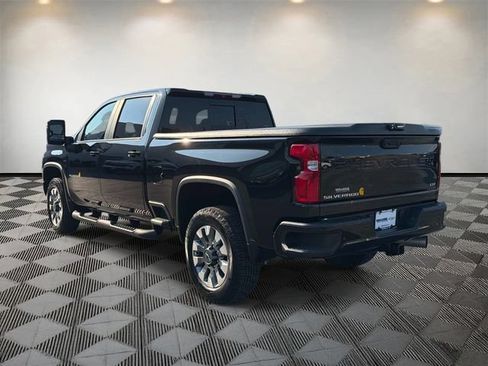 Used 2022 Chevrolet Silverado 2500 LTZ w/ Carhartt Edition AWD/4WD image 8