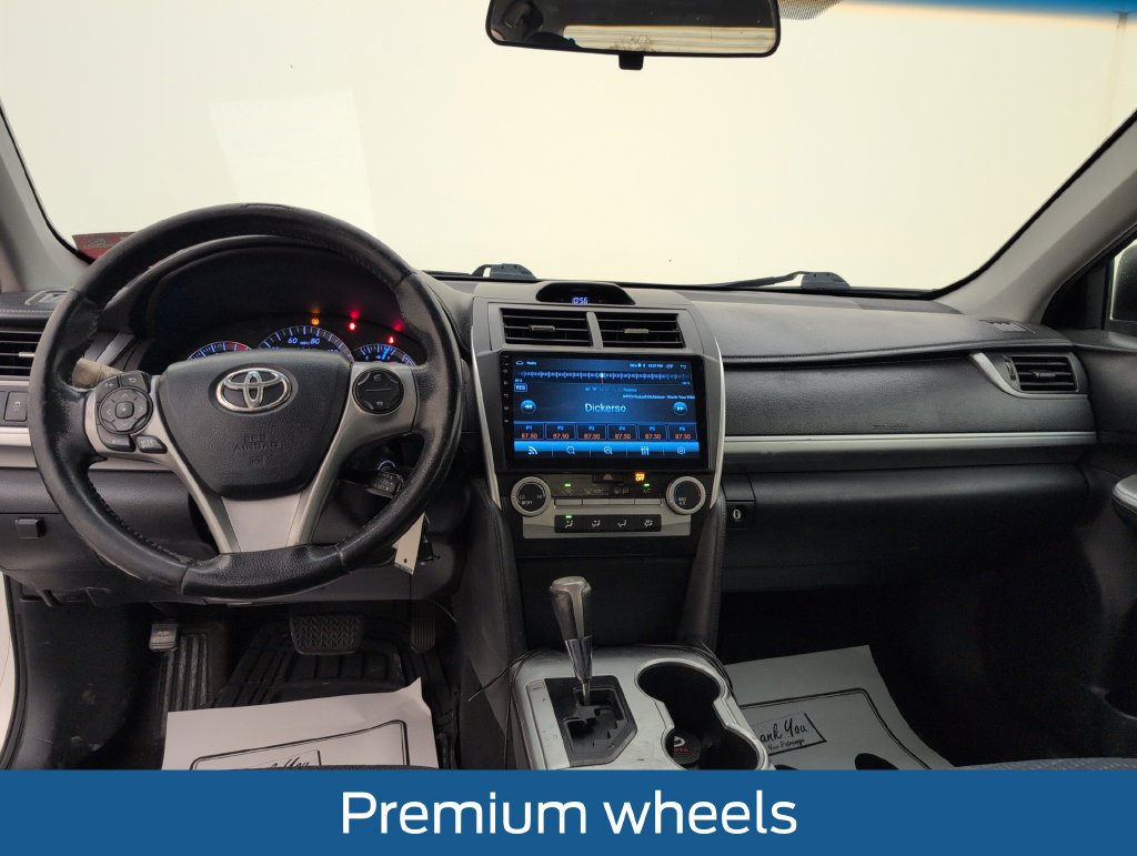 Used 2013 Toyota Camry SE FWD image 7