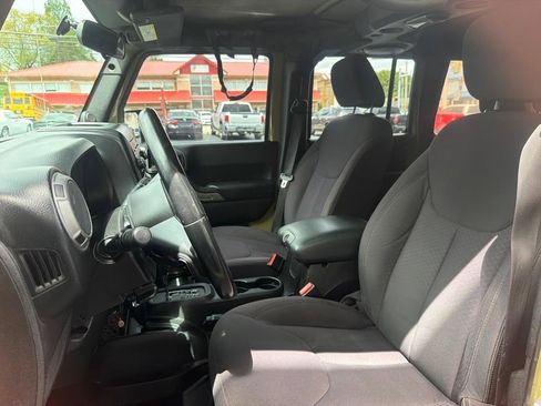 Used 2013 Jeep Wrangler Unlimited Sport w/ Mopar Black Appearance Group AWD/4WD image 10