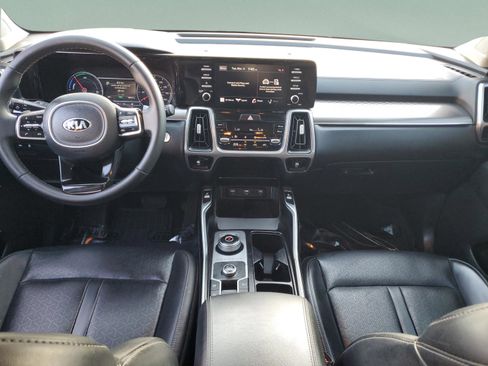 Certified 2021 Kia Sorento S image 10