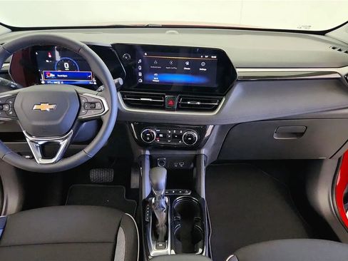 New 2026 Chevrolet TrailBlazer LT w/ Convenience Package AWD/4WD image 34