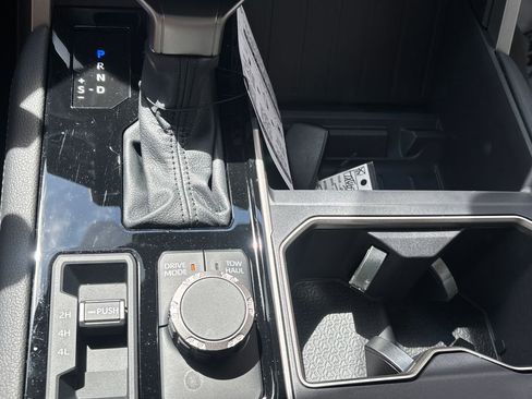New 2026 Toyota Tundra Limited AWD/4WD image 15