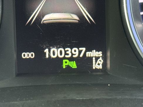 Used 2019 Toyota Highlander Limited image 23