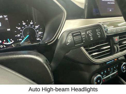 Used 2020 Ford Escape SEL AWD/4WD image 40