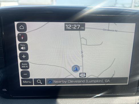 Used 2019 Hyundai Santa Fe FWD image 22