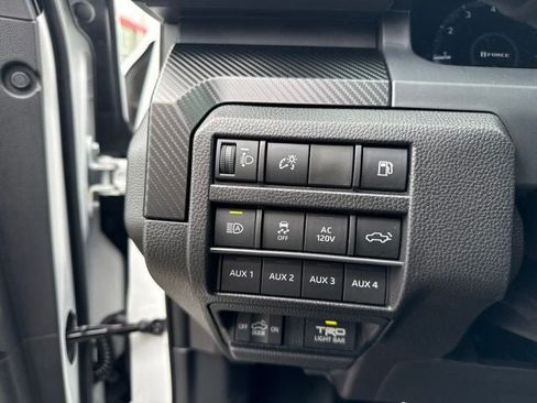Used 2026 Toyota Tacoma TRD Pro AWD/4WD image 30