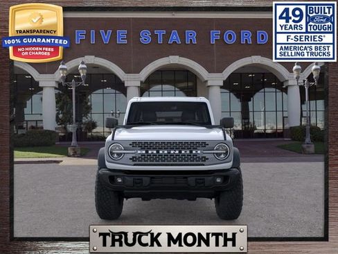 New 2026 Ford Bronco Badlands image 7