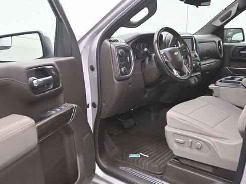 Used 2022 Chevrolet Silverado 1500 LT RWD image 11