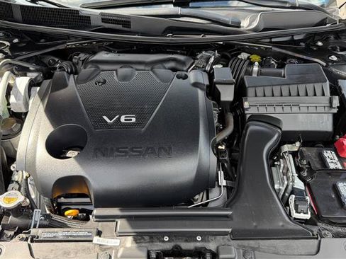 Used 2018 Nissan Maxima 3.5 SL FWD image 29