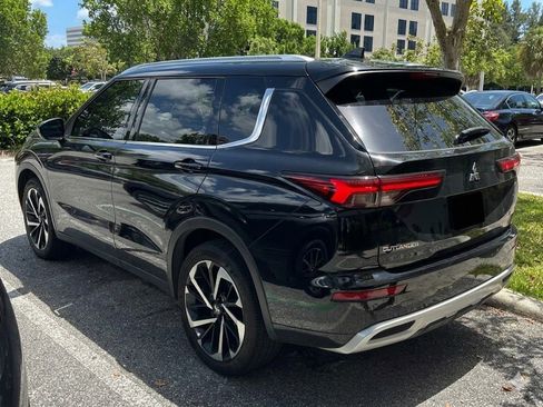 Used 2022 Mitsubishi Outlander SEL FWD image 4