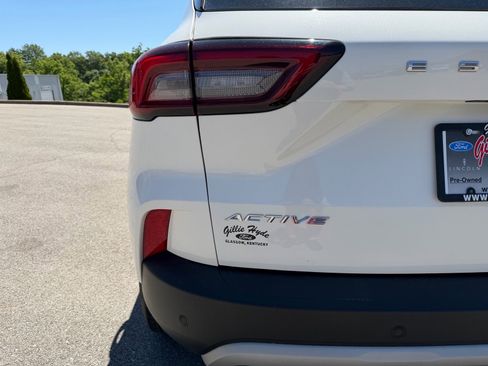 Used 2023 Ford Escape Active w/ Tech Pack #2 AWD/4WD image 14