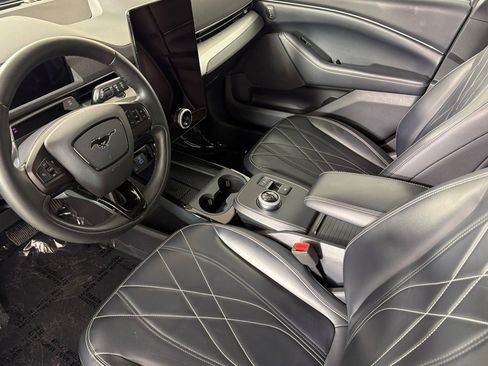 Used 2021 Ford Mustang Mach-E California Route 1 image 9