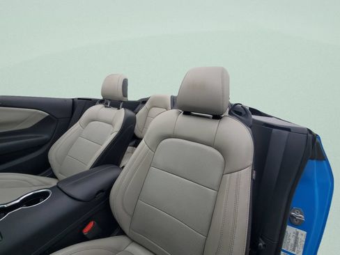 Used 2024 Ford Mustang Premium RWD image 17
