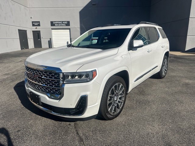 Used 2021 GMC Acadia Denali w/ Denali Ultimate Package AWD/4WD image 7