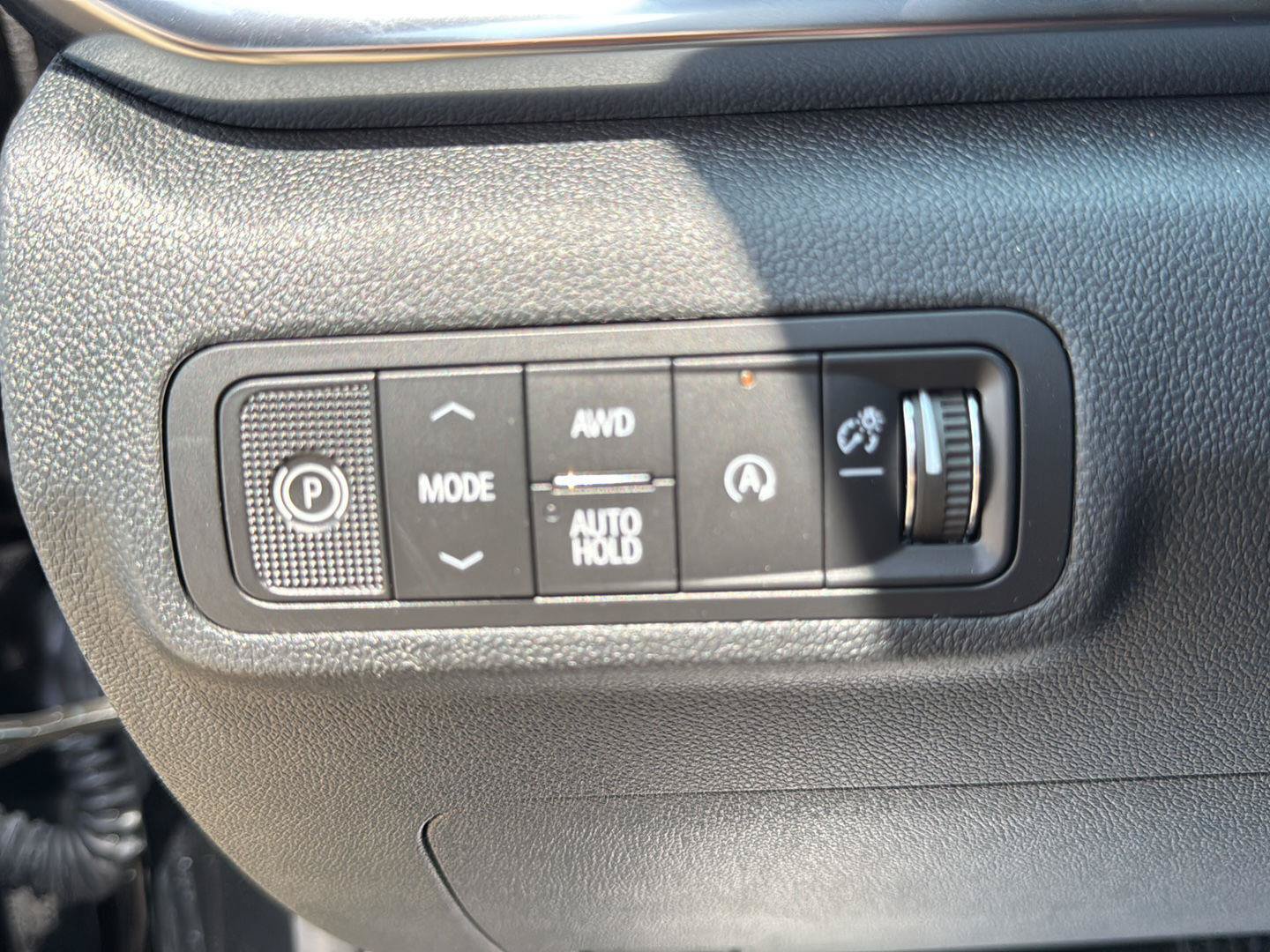 New 2027 GMC Terrain Elevation w/ Elevation Premium Package AWD/4WD image 16