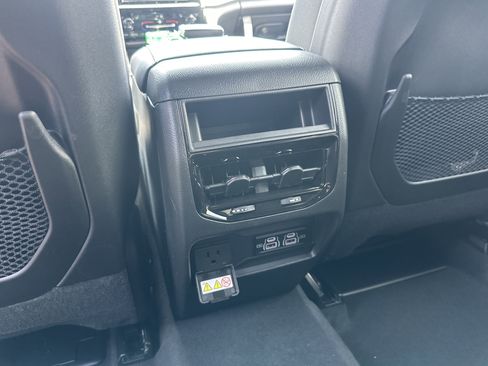 New 2026 Jeep Grand Cherokee Laredo AWD/4WD image 24