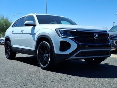 New 2026 Volkswagen Atlas Cross Sport SE