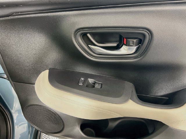 Used 2024 Honda HR-V LX image 31