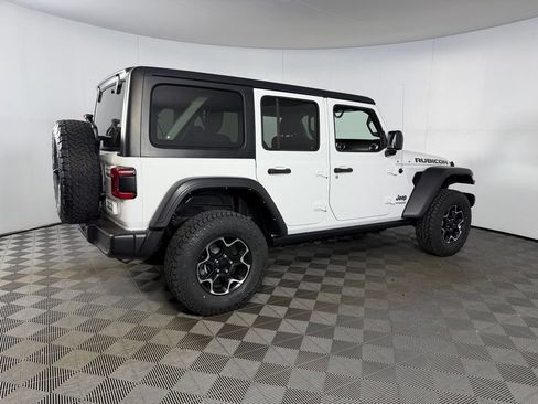 Used 2022 Jeep Wrangler Unlimited Rubicon 4xe w/ Cold Weather Group AWD/4WD image 7