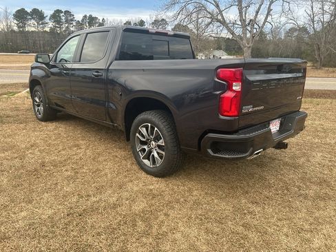 Used 2023 Chevrolet Silverado 1500 RST image 11