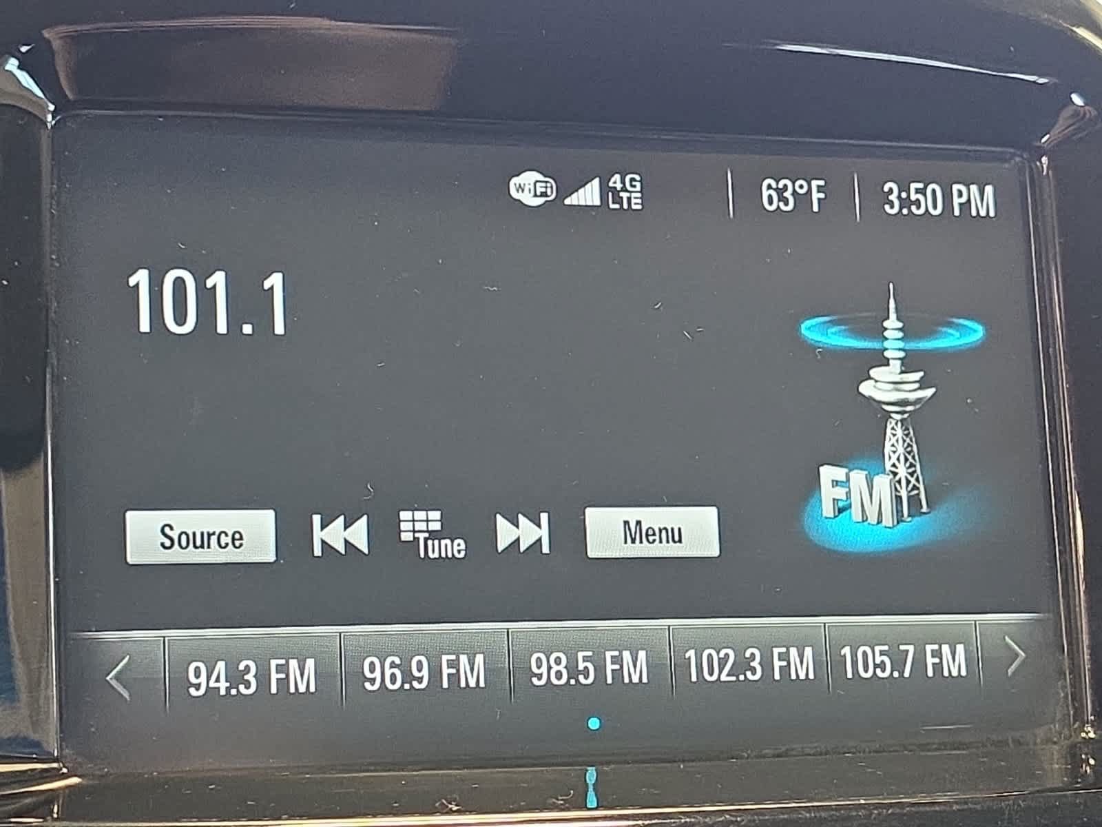 Used 2018 Chevrolet Spark LT FWD image 26