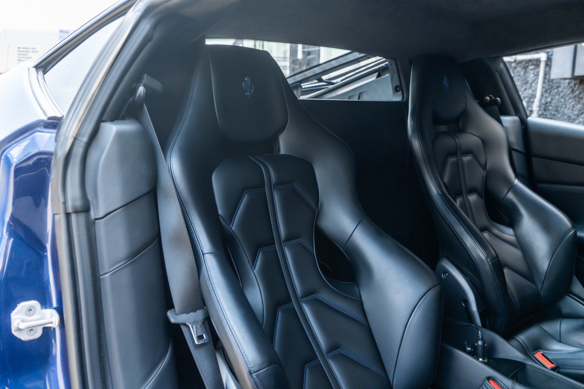 Used 2018 Ferrari 488 GTB RWD image 25