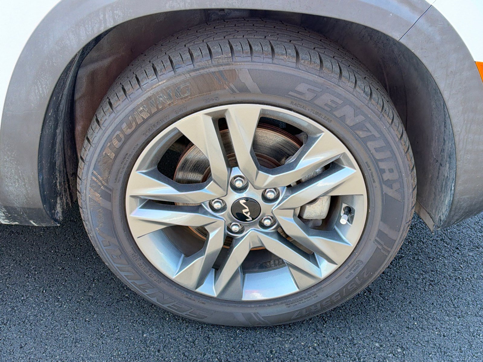 Used 2023 Kia Seltos S AWD/4WD image 12