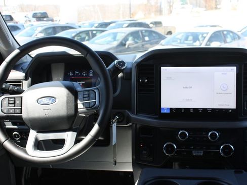 Used 2025 Ford F150 XLT w/ Equipment Group 301A Standard image 18