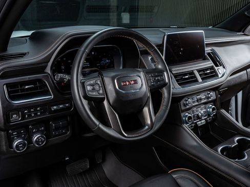 Used 2023 GMC Yukon AT4 w/ AT4 Premium Plus Package image 14