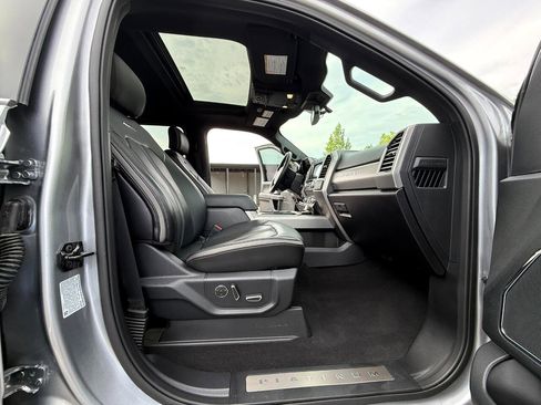 Used 2020 Ford F250 Platinum w/ FX4 Off-Road Package image 15