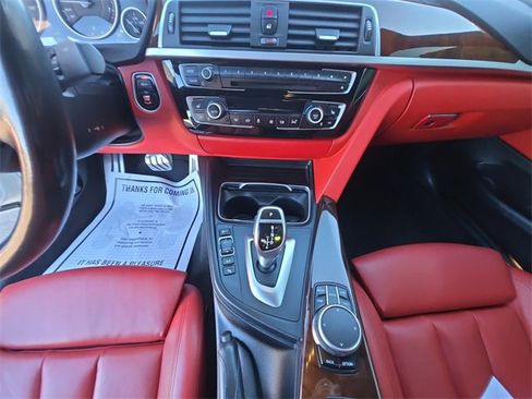 Used 2019 BMW 440i xDrive Convertible w/ M Sport Package image 11