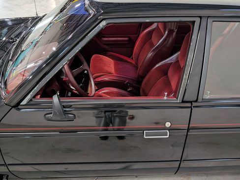 Used 1987 Dodge Omni 4-Door Hatchback FWD image 29
