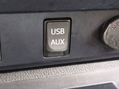 Certified 2018 Toyota Tundra SR5 w/ TRD Off Road Package image 20