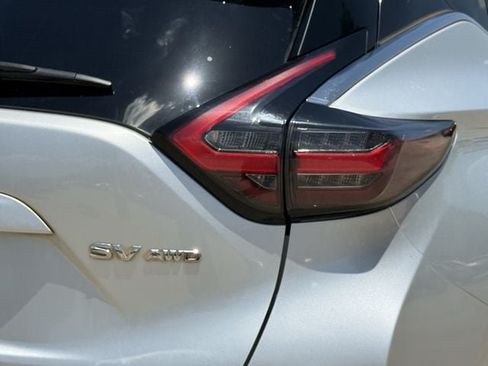 Used 2023 Nissan Murano SV AWD/4WD image 7