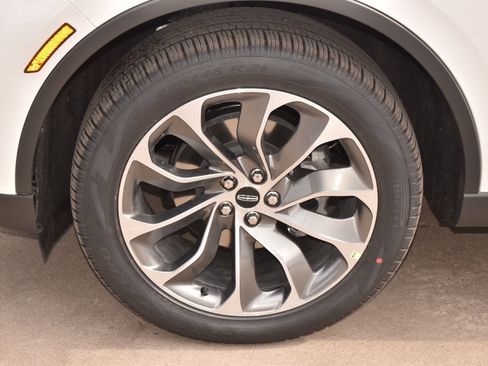 New 2026 Lincoln Aviator Reserve image 39