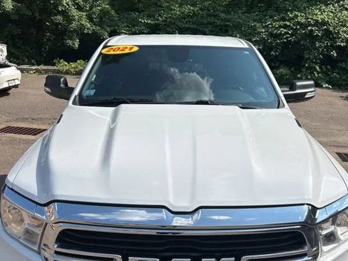 Used 2021 RAM 1500 Big Horn AWD/4WD image 12