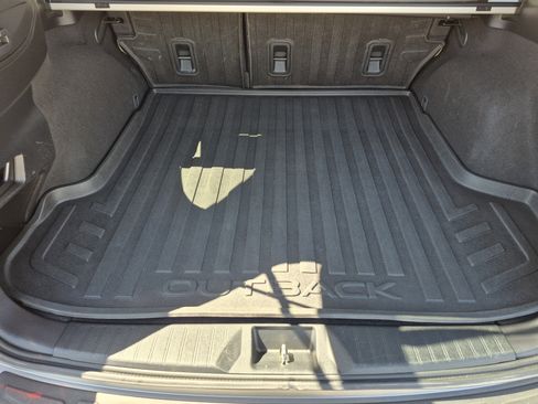 Used 2016 Subaru Outback 2.5i Limited AWD/4WD image 32